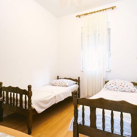 Apartments Ivica - 150M From Sea Trogir Dış mekan fotoğraf